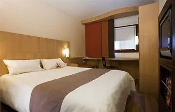 Ibis Paris Pere Lachaise
